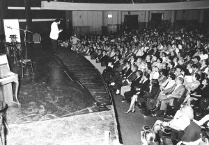 Alessandro PUltrone autore ed interprete al Teatro olimpico di Roma 1987